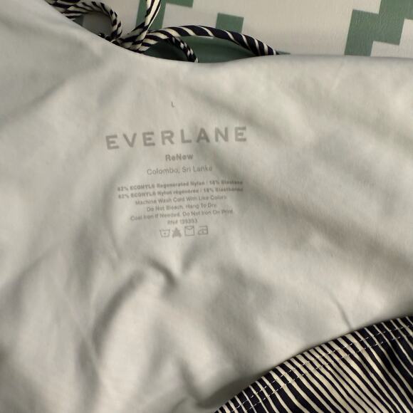 Everlane One Piece bathing suit, Black White Stripe Size Large NWT - Picture 4 of 12